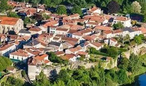 温江回乡建别墅为什么一定要选专业乡墅公司